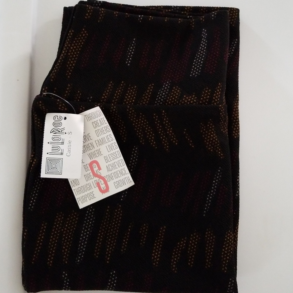 LuLaRoe skirt